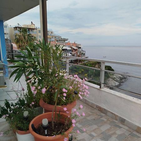 Апартаменты Roof Garden By The Sea Кавала Экстерьер фото